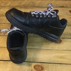 NIKE LUNAR FORCE 1 DUCKBOOTS LOW CUT